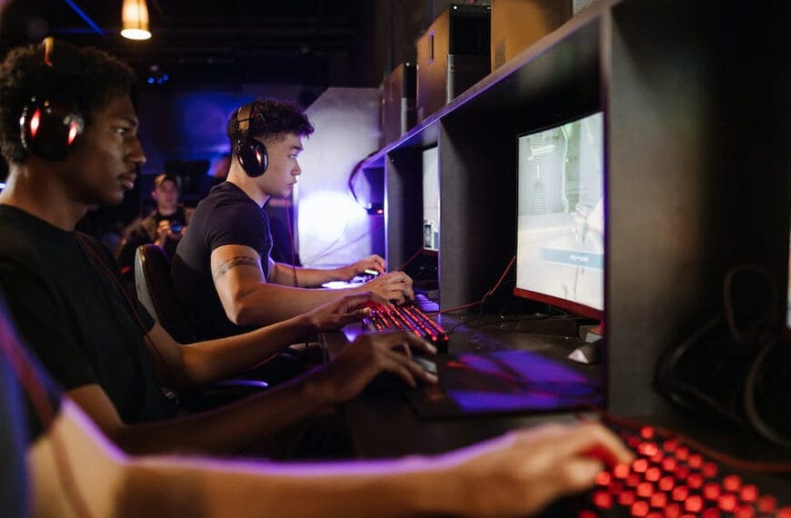 game design to connect with and understand your audience via @Laralyn